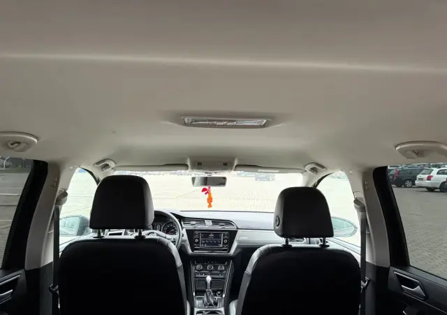 VOLKSWAGEN Touran 2.0 TDI SCR DSG Comfortline