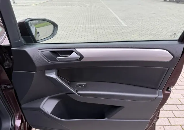 VOLKSWAGEN Touran 2.0 TDI SCR DSG Comfortline