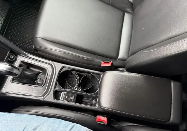 VOLKSWAGEN Touran 2.0 TDI SCR DSG Comfortline