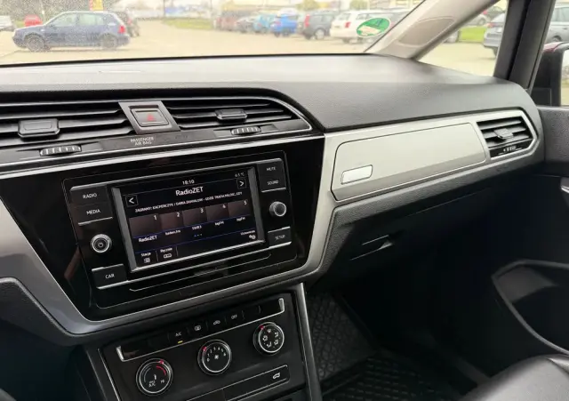 VOLKSWAGEN Touran 2.0 TDI SCR DSG Comfortline
