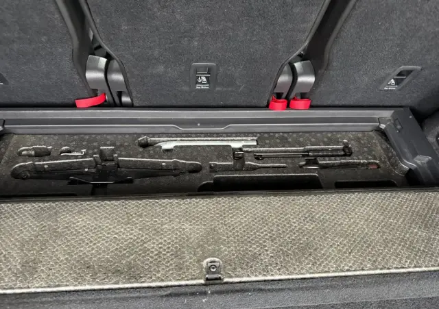 VOLKSWAGEN Touran 2.0 TDI SCR DSG Comfortline