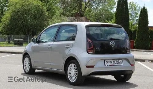 VOLKSWAGEN Up! 