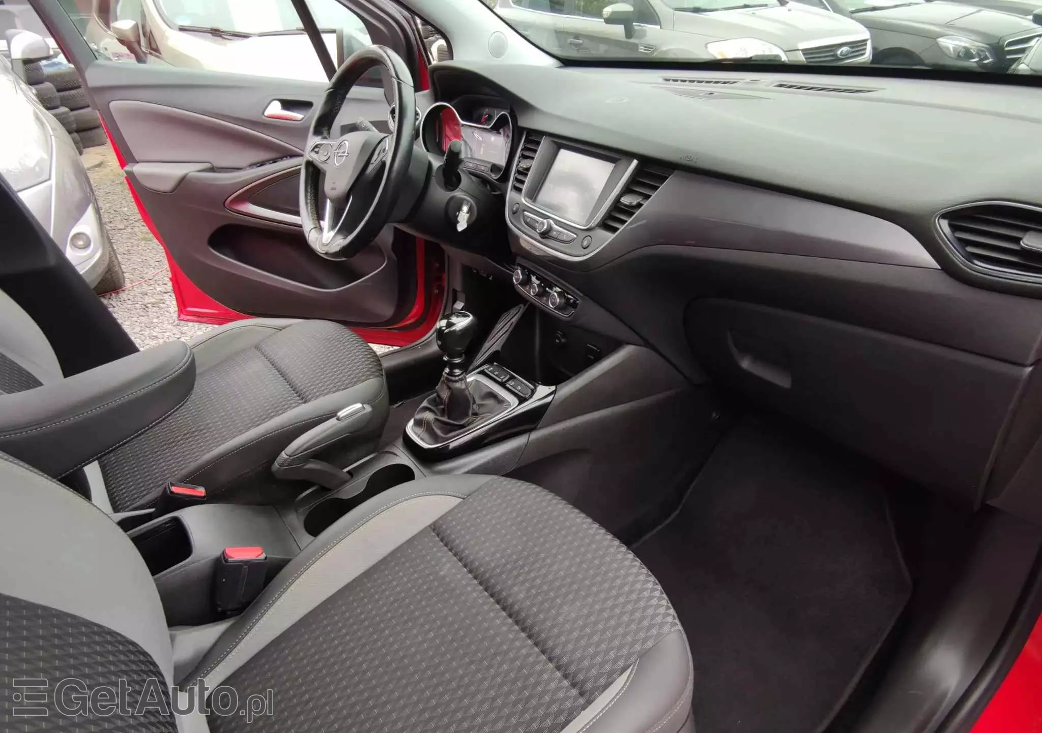 OPEL Crossland X 1.2 T Design Line S&S