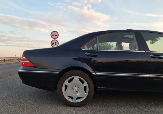 MERCEDES-BENZ Klasa S 600 L