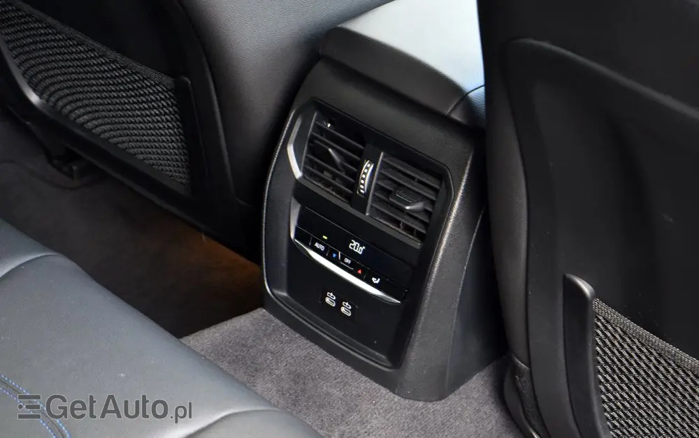 BMW Seria 3 320d xDrive M Sport sport