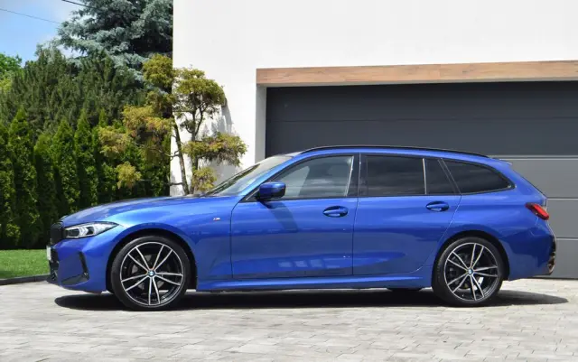 BMW Seria 3 320d xDrive M Sport sport