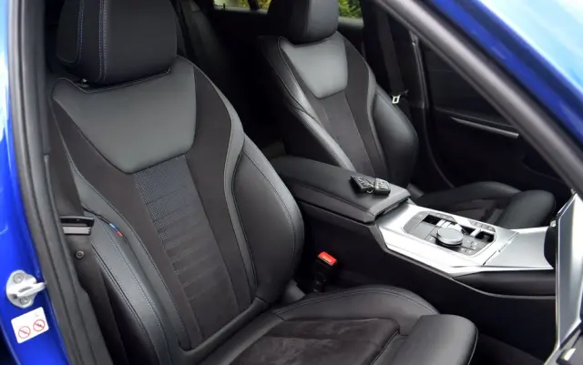 BMW Seria 3 320d xDrive M Sport sport