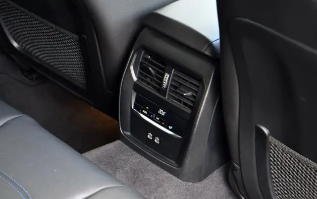 BMW Seria 3 320d xDrive M Sport sport