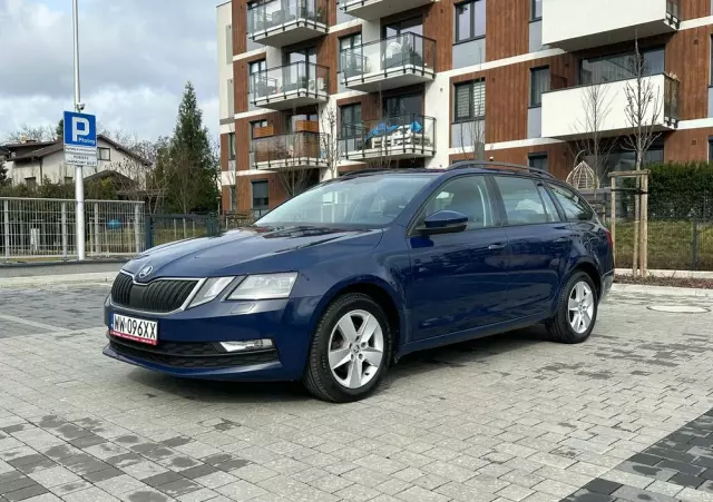 SKODA Octavia 1.6 TDI Ambition