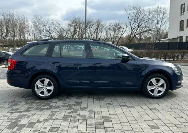 SKODA Octavia 1.6 TDI Ambition