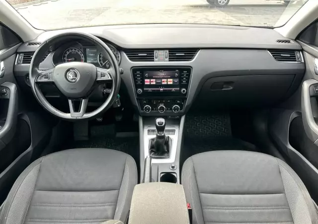 SKODA Octavia 1.6 TDI Ambition