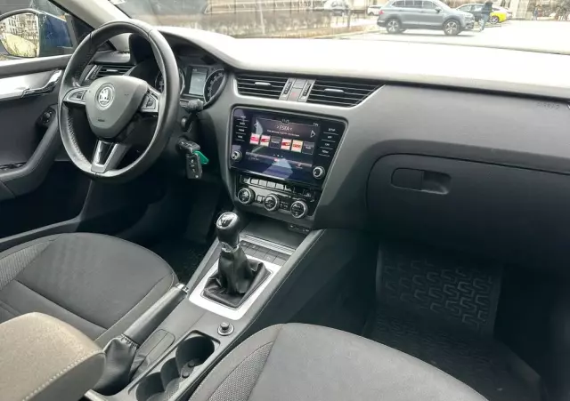 SKODA Octavia 1.6 TDI Ambition
