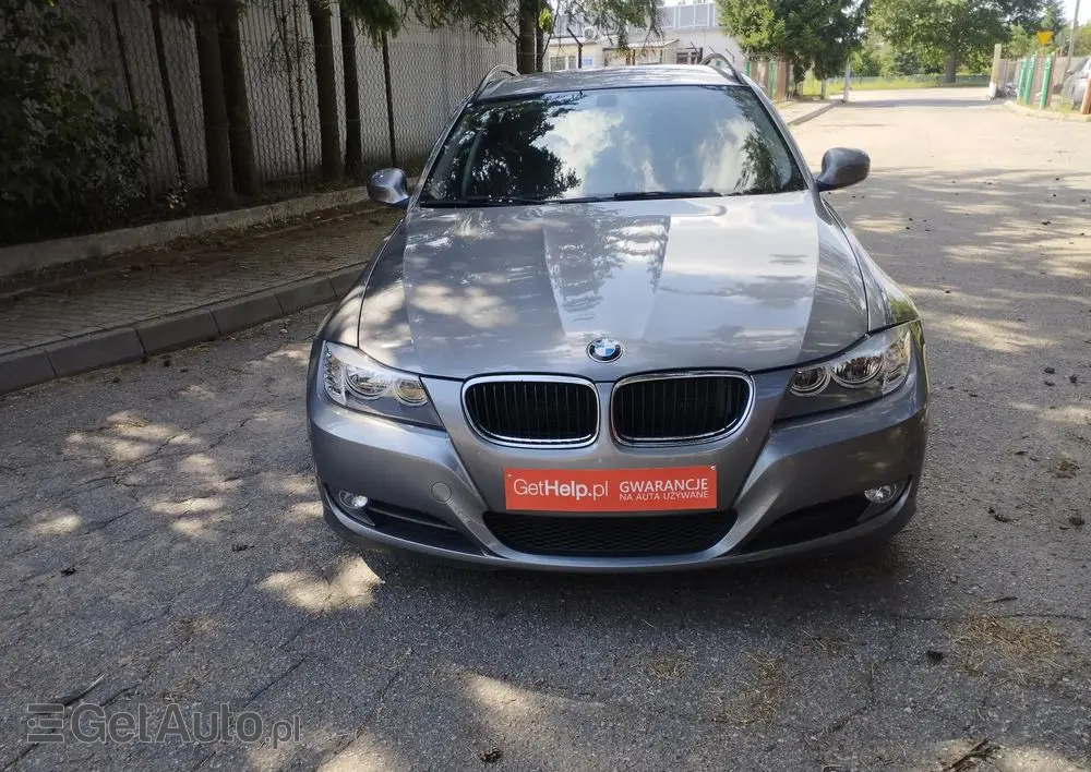 BMW Seria 3 318d DPF Edition Sport