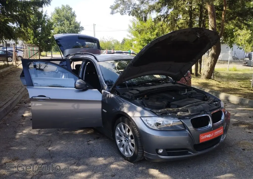 BMW Seria 3 318d DPF Edition Sport