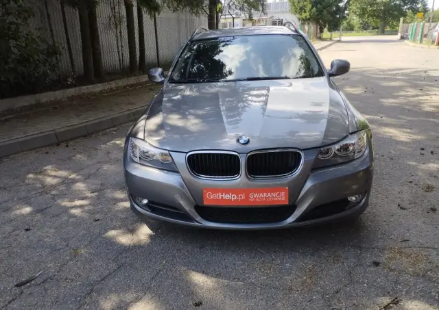BMW Seria 3 318d DPF Edition Sport