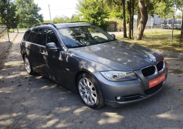 BMW Seria 3 318d DPF Edition Sport
