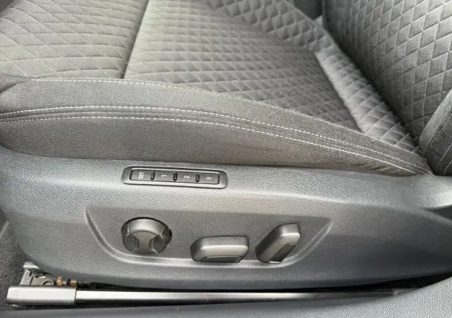 SKODA Superb 2.0 TDI DSG Premium Edition