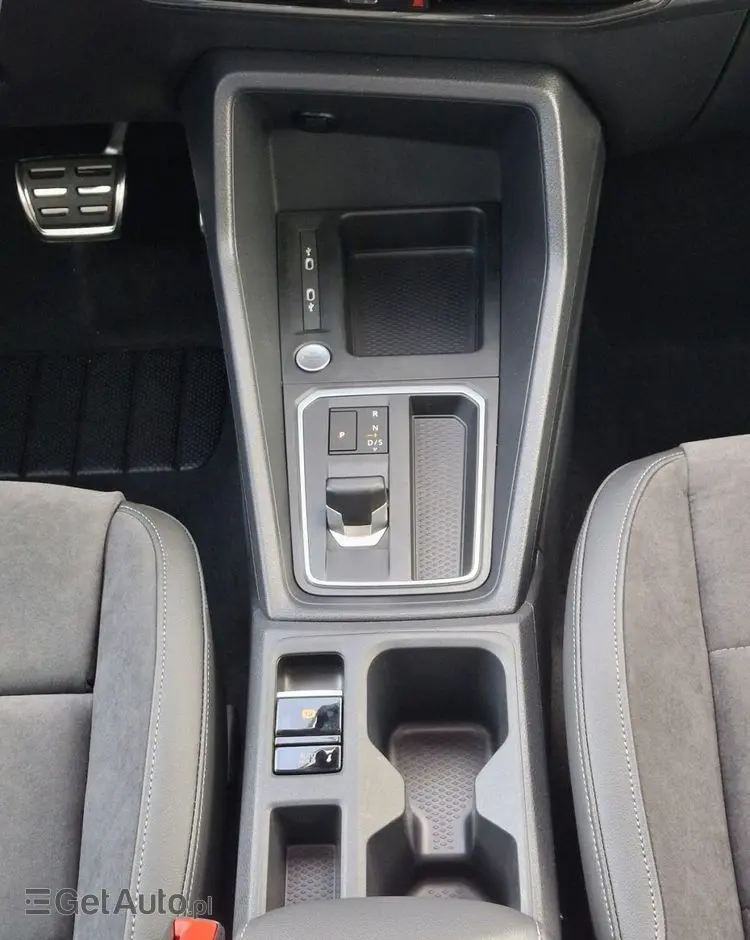 VOLKSWAGEN Caddy 1.5 TSI Style DSG