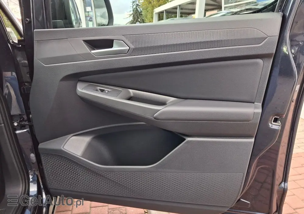 VOLKSWAGEN Caddy 1.5 TSI Style DSG