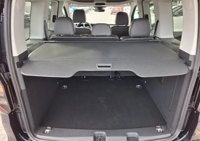 VOLKSWAGEN Caddy 1.5 TSI Style DSG