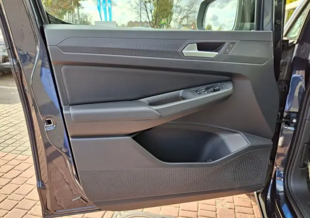 VOLKSWAGEN Caddy 1.5 TSI Style DSG