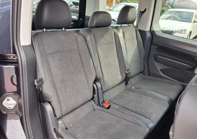 VOLKSWAGEN Caddy 1.5 TSI Style DSG