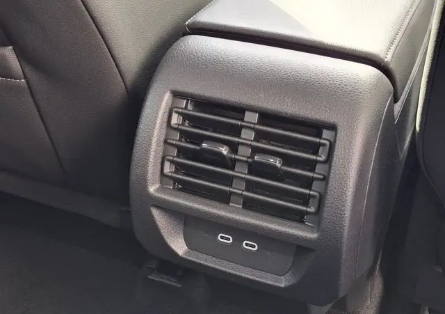 VOLKSWAGEN Caddy 1.5 TSI Style DSG