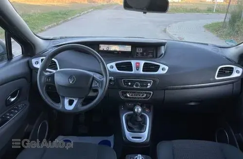 RENAULT Grand Scenic 