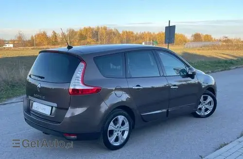RENAULT Grand Scenic 