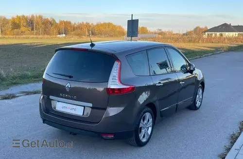 RENAULT Grand Scenic 
