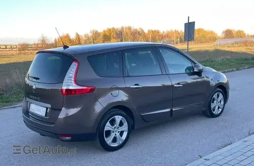 RENAULT Grand Scenic 