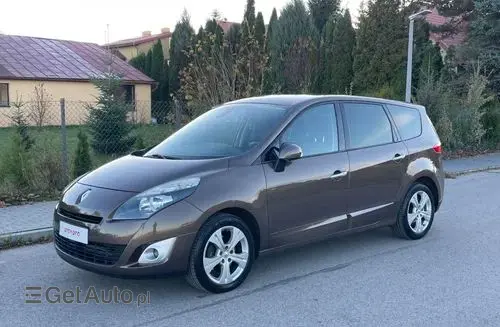 RENAULT Grand Scenic 