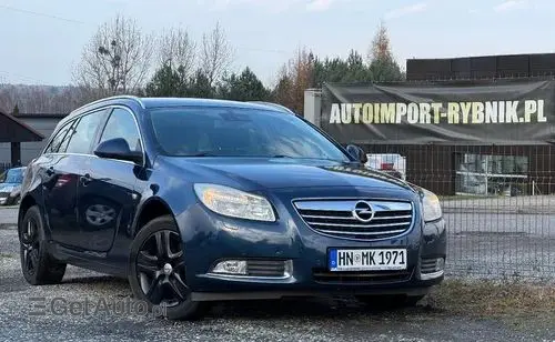 OPEL Insignia 