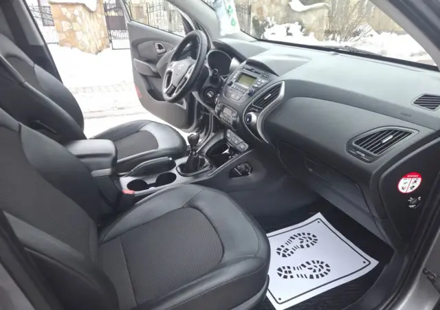 HYUNDAI Ix35 2.0 4WD Trend