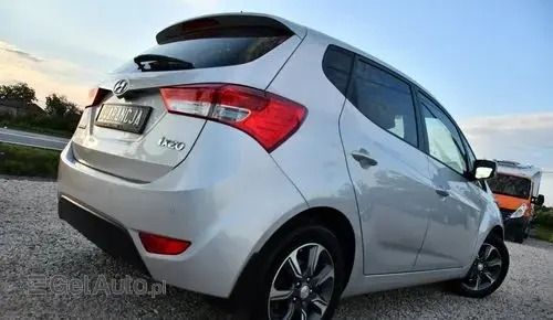 HYUNDAI Ix20 