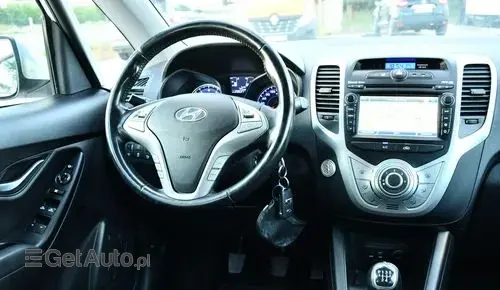 HYUNDAI Ix20 