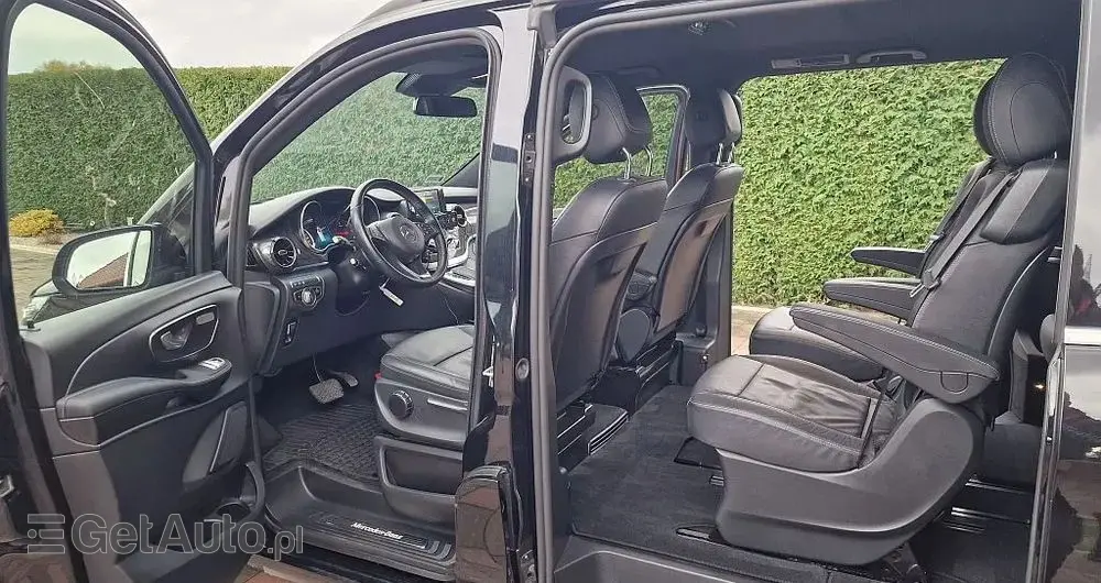 MERCEDES-BENZ Klasa V 250 d 4-Matic 9G-Tronic