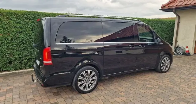 MERCEDES-BENZ Klasa V 250 d 4-Matic 9G-Tronic