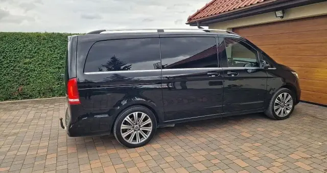 MERCEDES-BENZ Klasa V 250 d 4-Matic 9G-Tronic