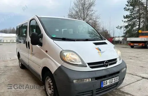 OPEL Vivaro 