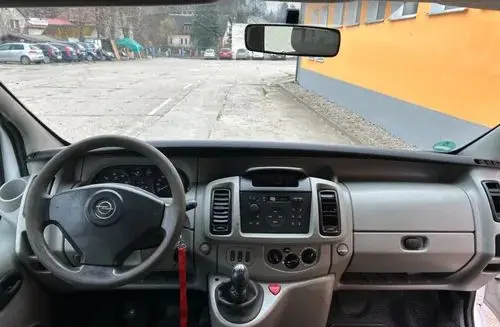 OPEL Vivaro 