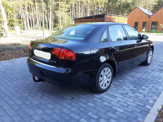 AUDI A4 S line