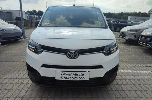 TOYOTA Proace City 