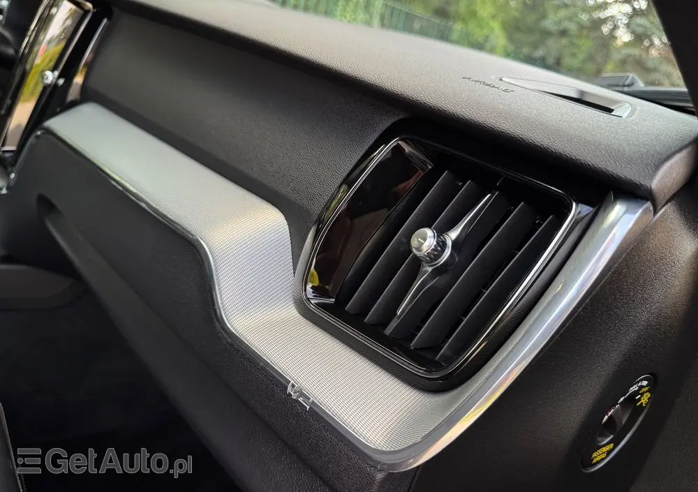 VOLVO XC 60 B4 D Geartronic RDesign