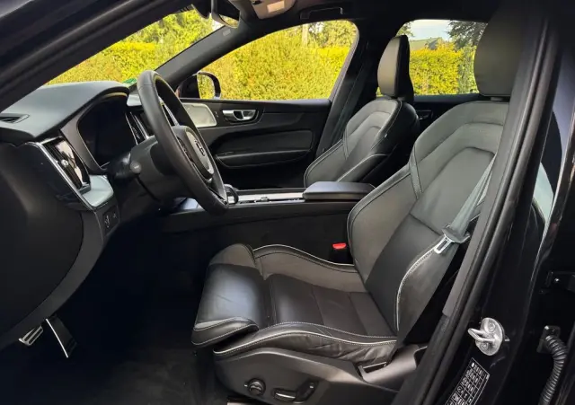 VOLVO XC 60 B4 D Geartronic RDesign