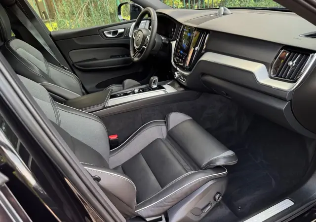 VOLVO XC 60 B4 D Geartronic RDesign