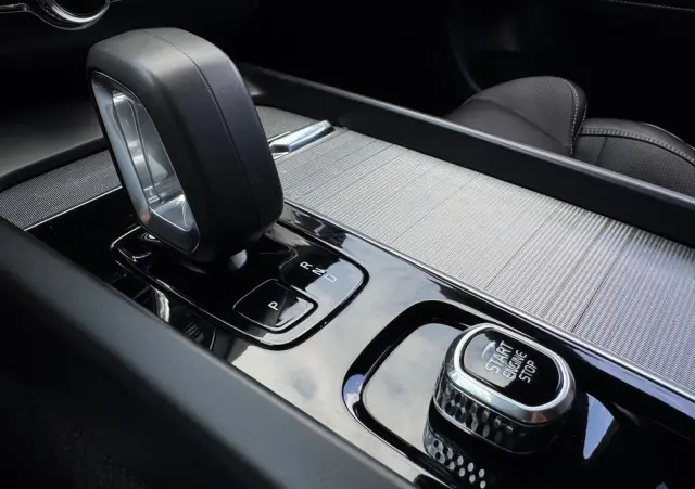 VOLVO XC 60 B4 D Geartronic RDesign