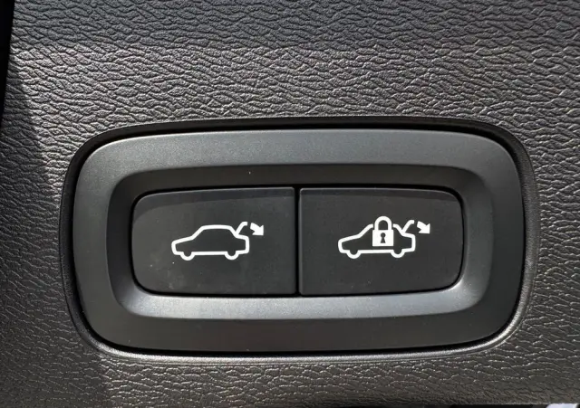 VOLVO XC 60 B4 D Geartronic RDesign