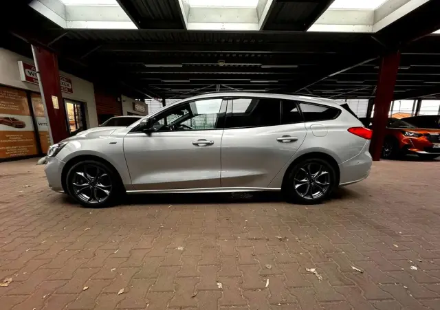 FORD Focus 1.0 EcoBoost ST-Line