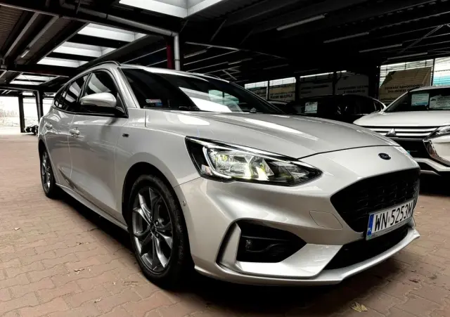 FORD Focus 1.0 EcoBoost ST-Line